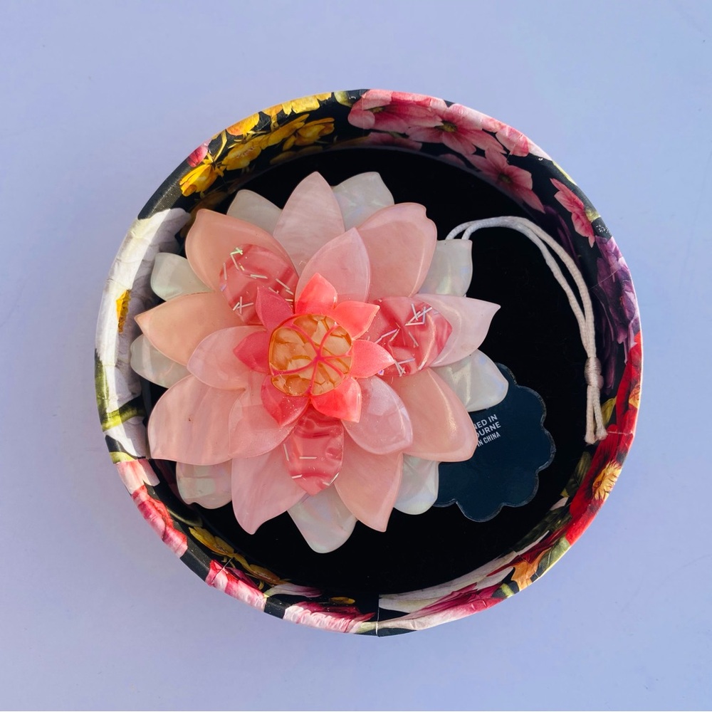 Darling of the Valley Erstwilder Brooch